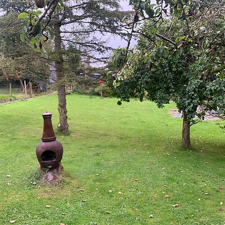 Stunning 2-Bed Cabin In Nantglyn Denbigh Extérieur photo