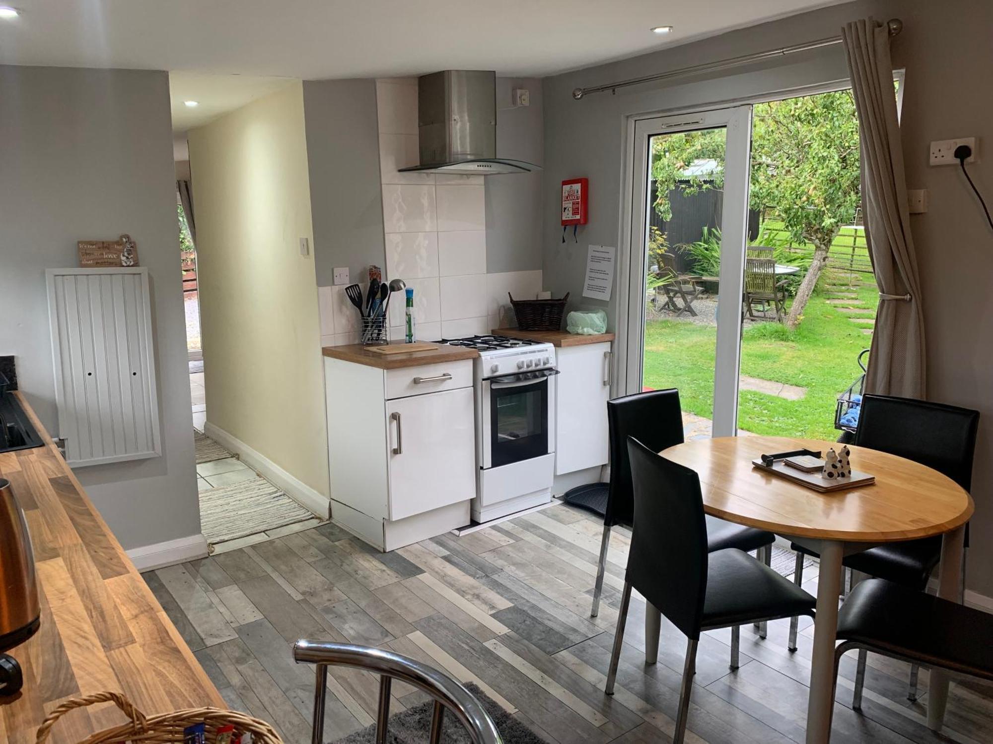 Stunning 2-Bed Cabin In Nantglyn Denbigh Extérieur photo