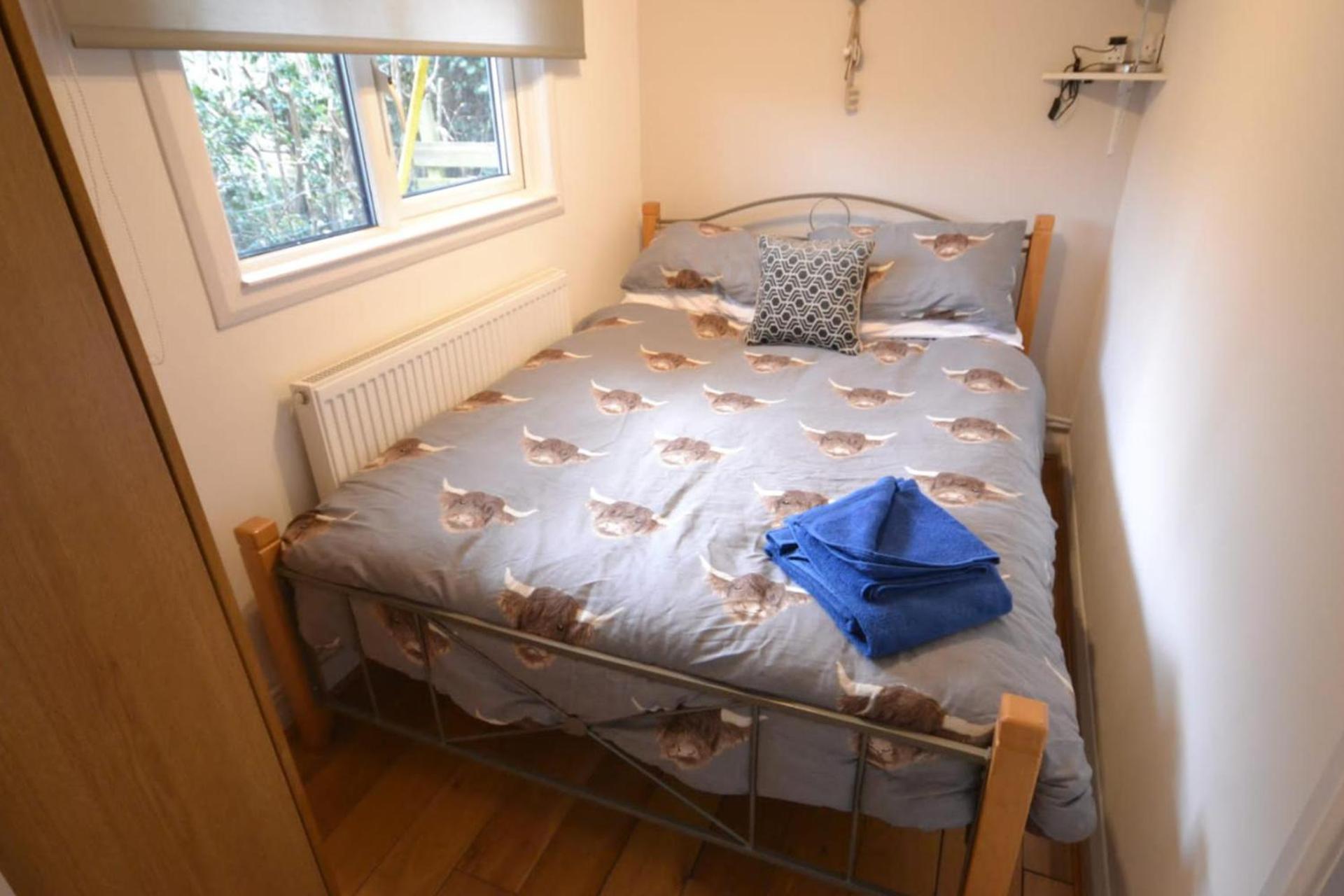 Stunning 2-Bed Cabin In Nantglyn Denbigh Extérieur photo